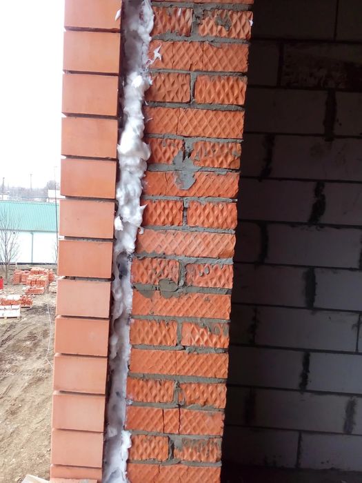 Утеплення Піноізолом Закачка  стін потолків Рідкій пінопластом