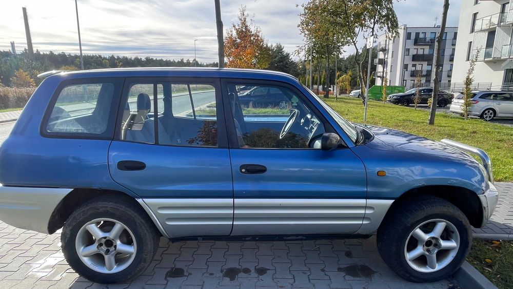 Toyota RAV-4