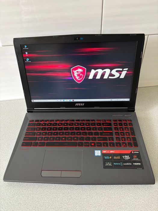 MSI GV62 8RC | i5-8300H | 16 GB RAM | GTX 1050 4 GB | SSD 500 GB + HDD 1 TB | Stan idealny