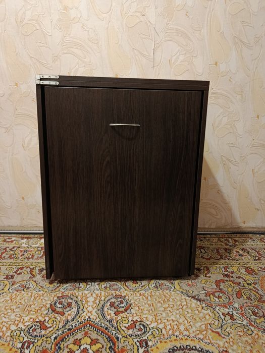 Стіл-трансформер з стільцем