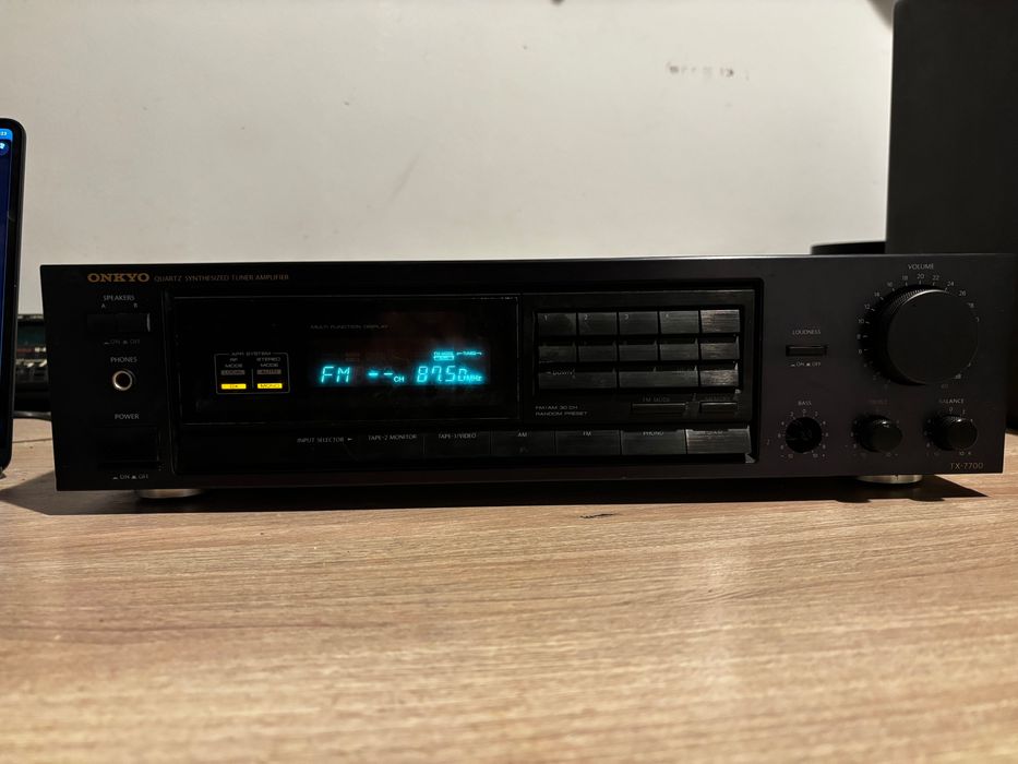 Amplituner ONKYO TX-7700 wzmacniacz