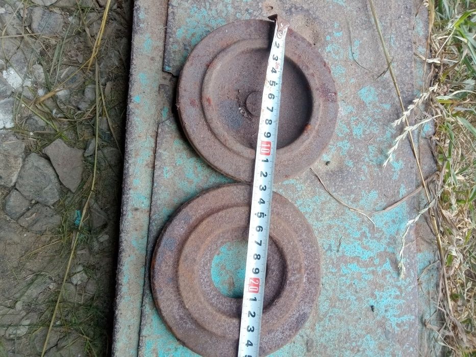 Кришки заглушки меалеві