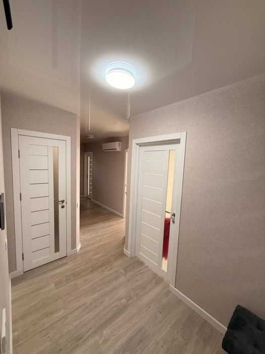 Продам 3 кімн.кв. з сучасним ремонтом метро Холодна Гора LT