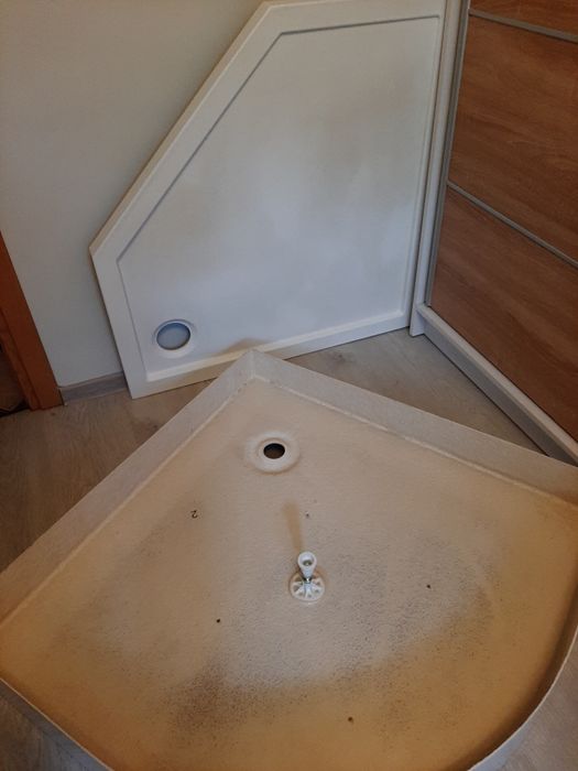 Brodzik 90x90 x5cm kolumna natryskowa