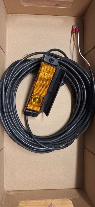 Lampa obrysowa Led Hella