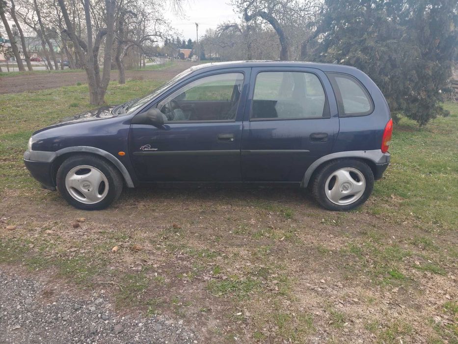 Opel Corsa 1.0 1996r.