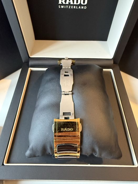 Zegarek męski Rado Centrix Diamonds Złoty. Tarcza kamienie szlachetne.
