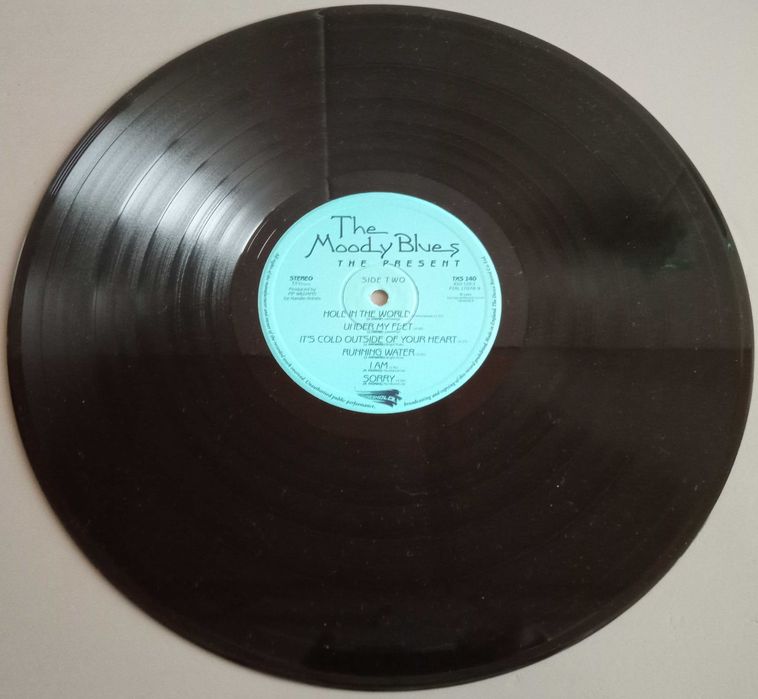 Moody Blues - - - - - The Present - - - - - LP