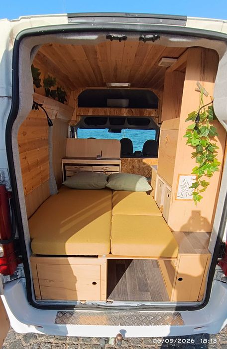 Campervan Citroen Jumpy de 2007 (Especial Dormitório)