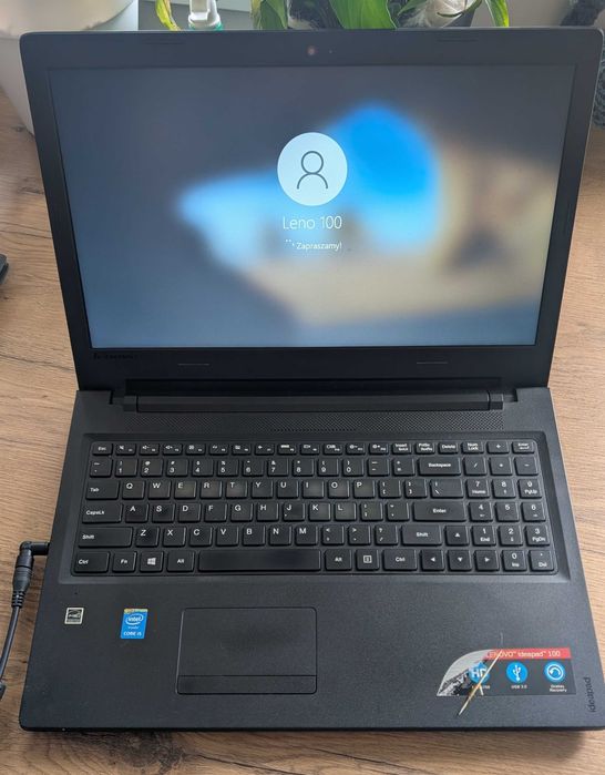 Laptop Lenovo IdeaPad 100