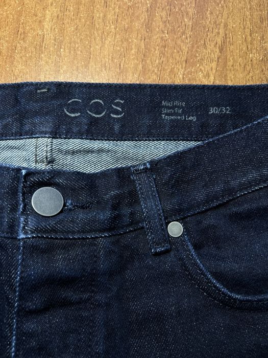 Чоловічі оригінальні  джинси бренду COS