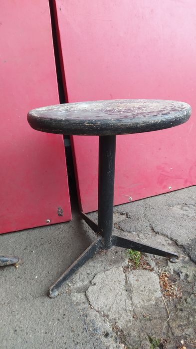 Стіль рояльні крутяться