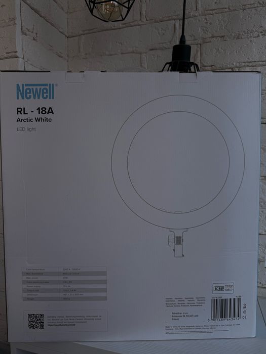 Кільцеве світло Newell RL‑18A Arctic White