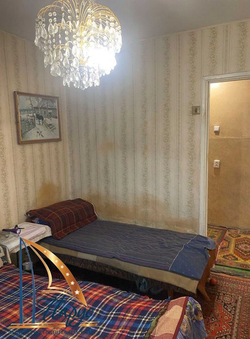 2-кімнатна на вул. Козачій 5/9