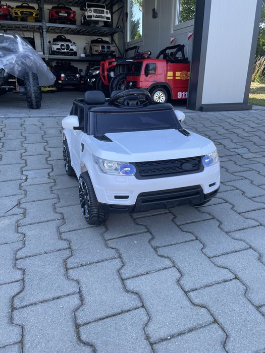 Autko Land Rover na akumulator, Biały SUV + Pilot