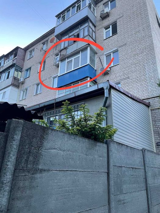 Продам 4 к. квартиру на Одесской, ул. Ньютона 6