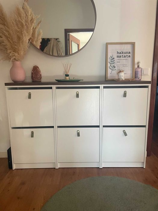 Sapateira branca - BISSA IKEA