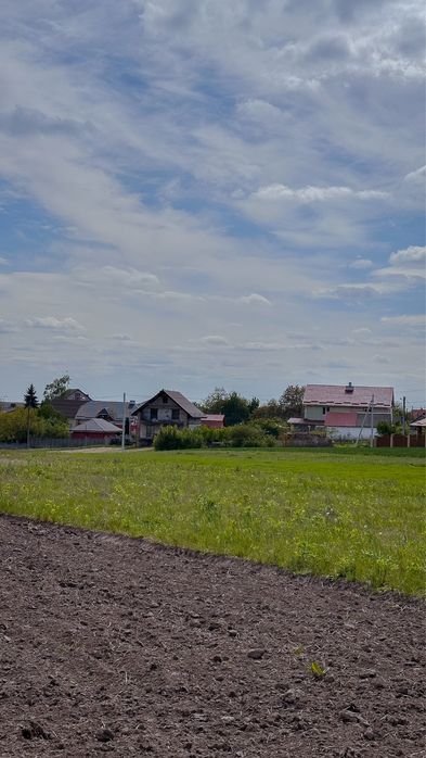 Продаж земельної ділянки  з великою площею в районі Червоних Гір, Колоденка