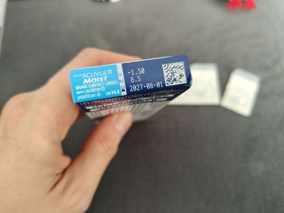 Soczewki jednodniowe Acuvue Moist -1.5