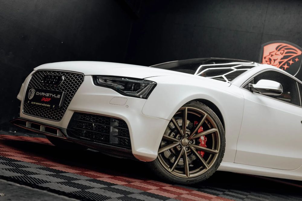 Audi RS5 4.2 FSi quattro