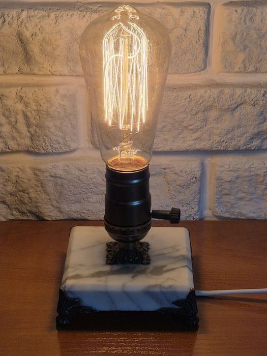 Piękna lampa dekoracyjna
