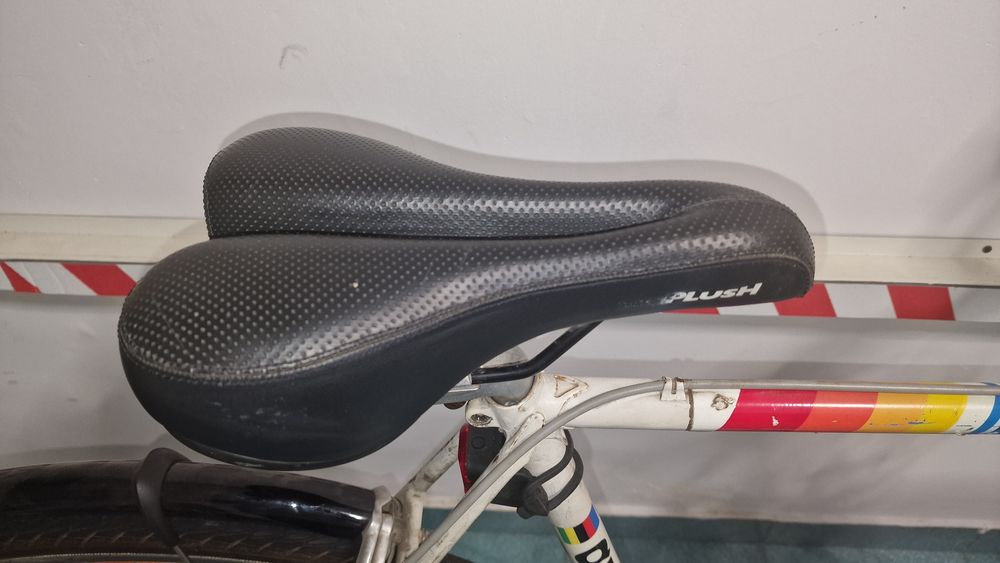 Bicicleta de estrada Esmaltina