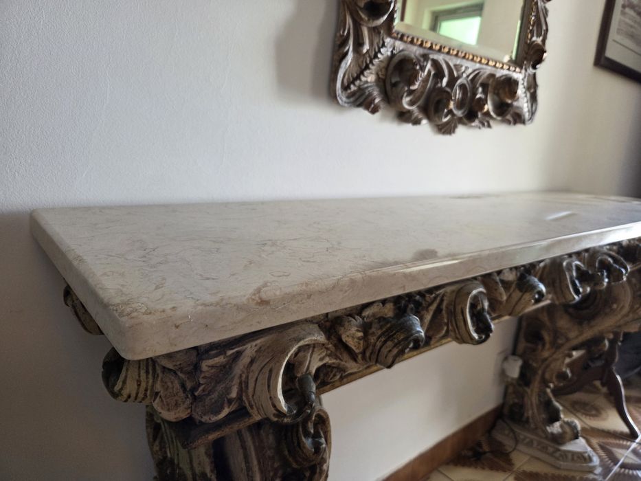 Credencia estilo barroco