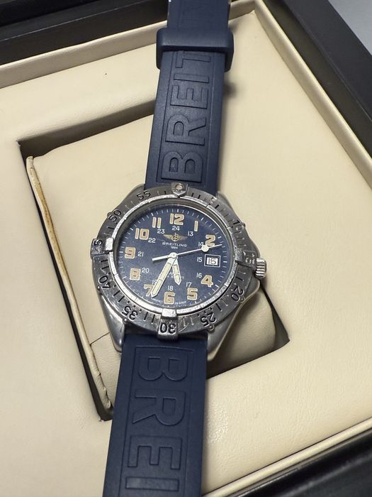 Zegarek Breitling A57035