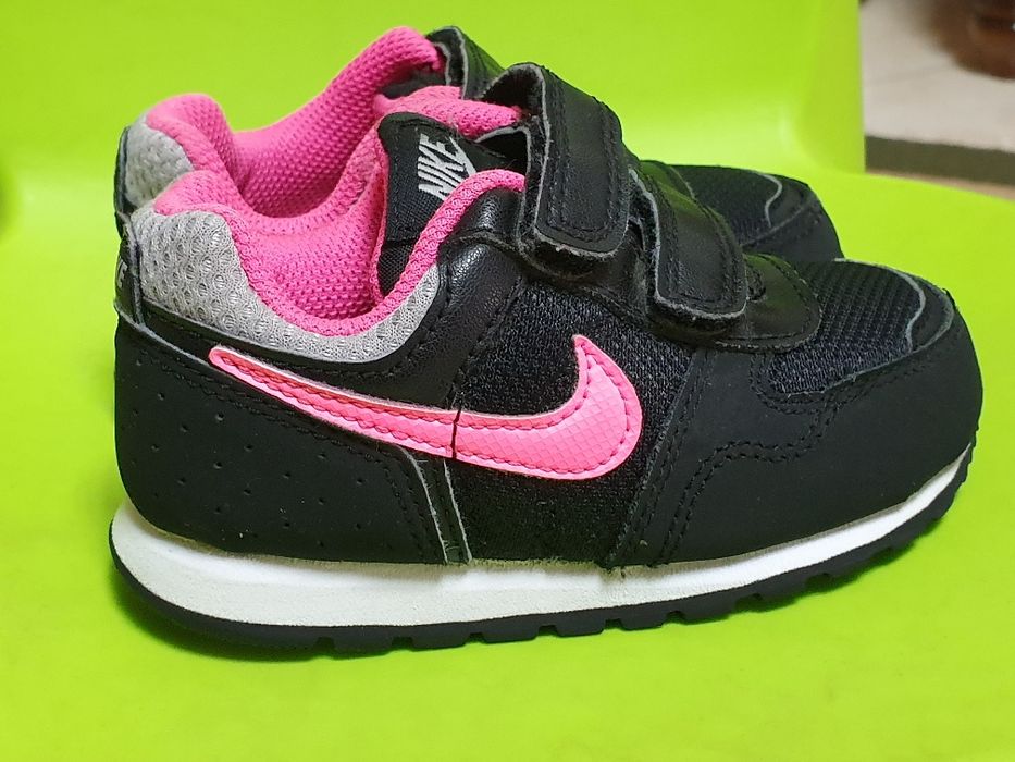 Кроссовки New Balance 26[15см), Nike 21(13см), кеды Pablosky 26(15см)