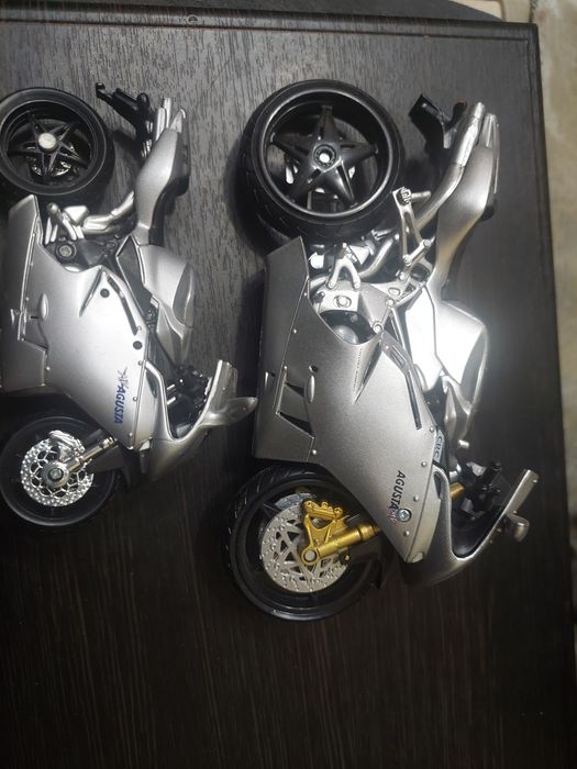 Розпродаж колекції моделей мотоциклів