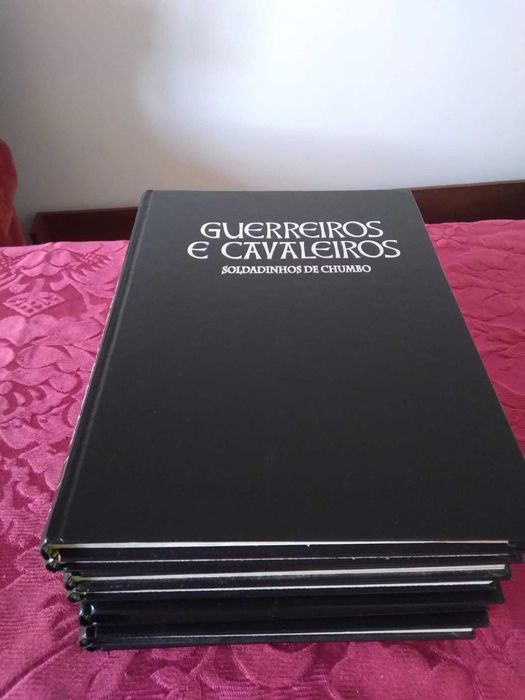 RESERVADA 120 Soldadinhos de Chumbo - Coleção Completa de Guerreiros e Cavaleiros de Vários Períodos Históricos