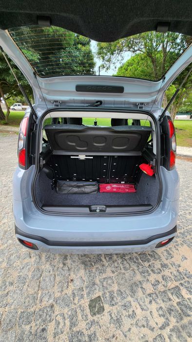 Fiat Panda City Cross Hybrid como NOVO