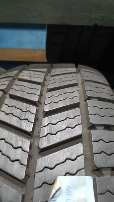Pneus 225/45/20 continental