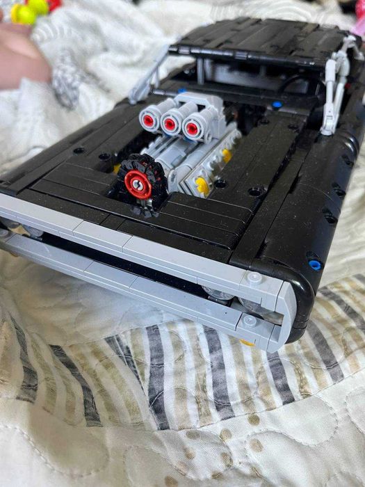 LEGO Technic 42111 Dom's Dodge Charger / Лего Техник Форсаж Додж