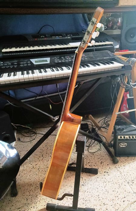 Guitarra antiga fabrico nacional Artis