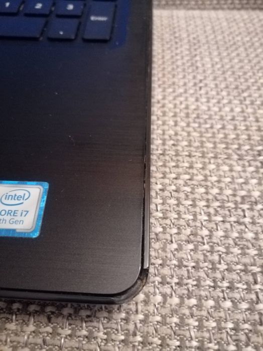 Dell inspiron 5570