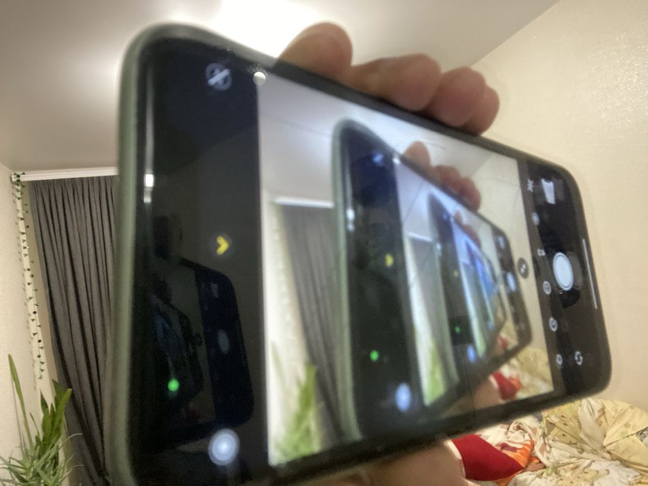 iPhone 11 128гб зелений