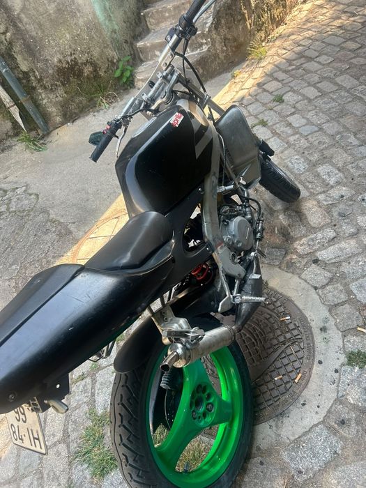 Ler anuncio primeiro