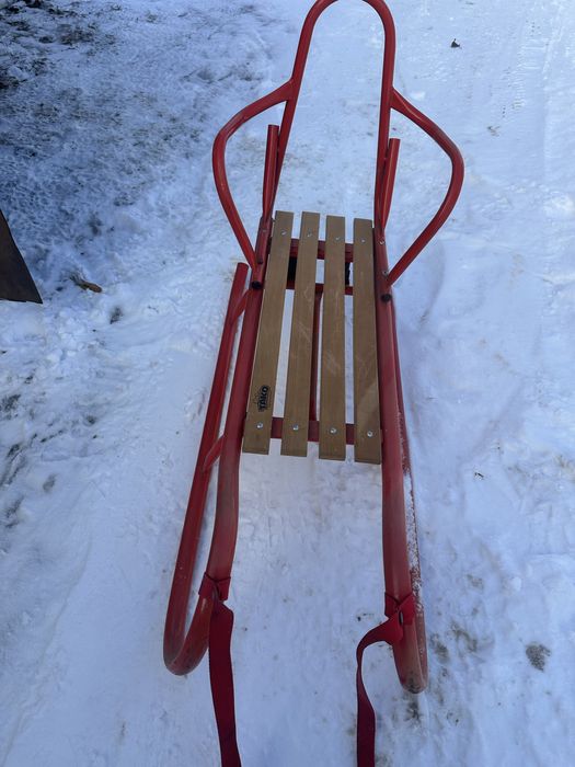 Продам санки TAKO
