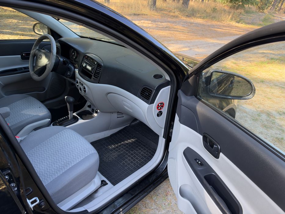 Продам Hyundai Accent, 1,4/газ
