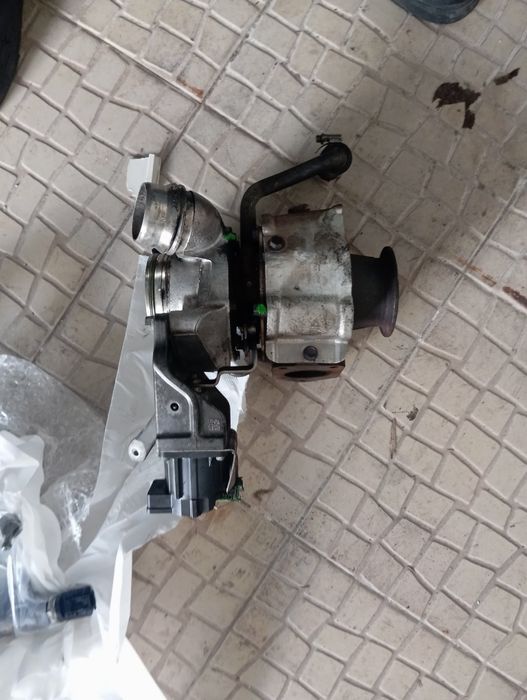 Pecas BMW serie 1 , turbo , injectores, regua