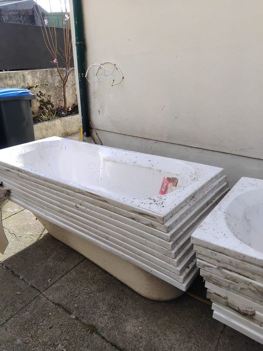 Lote de banheiras