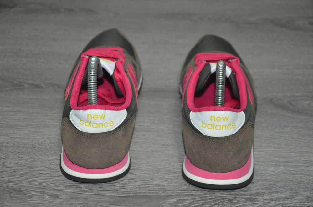 Продам кросівки замша Фірма New Balance 420.