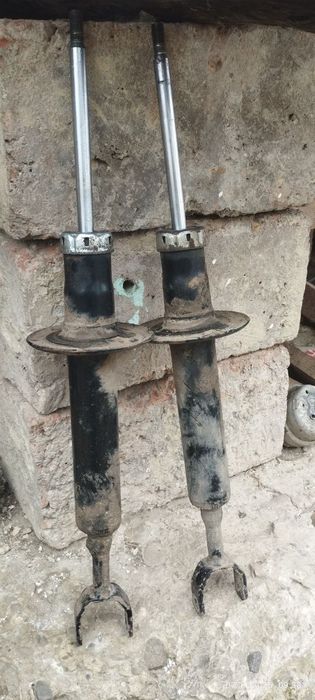 Стойки - Армотизатор пасат б5 1996