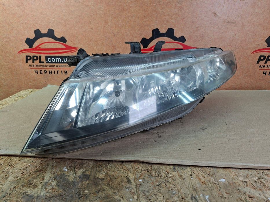 Honda Civic VIII UFO 2005-2011 Фара передняя левая 33151-SMG-G123-M1
