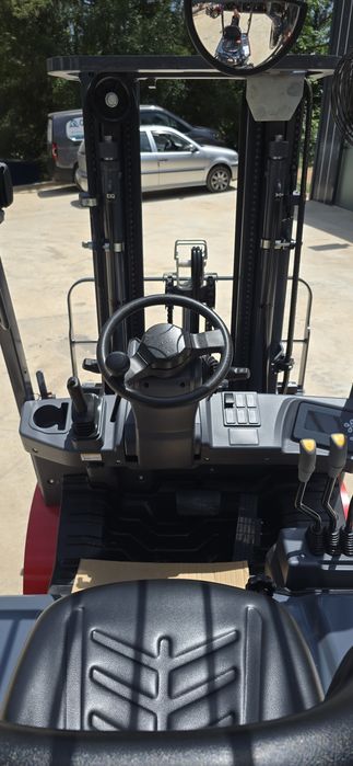 Empilhador JAC 15 L eléctrico