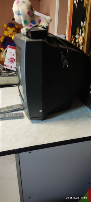 Телевізор на дачу в село бабушкі!