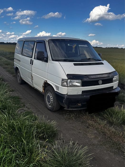 Продам машину  Volkswagen т4