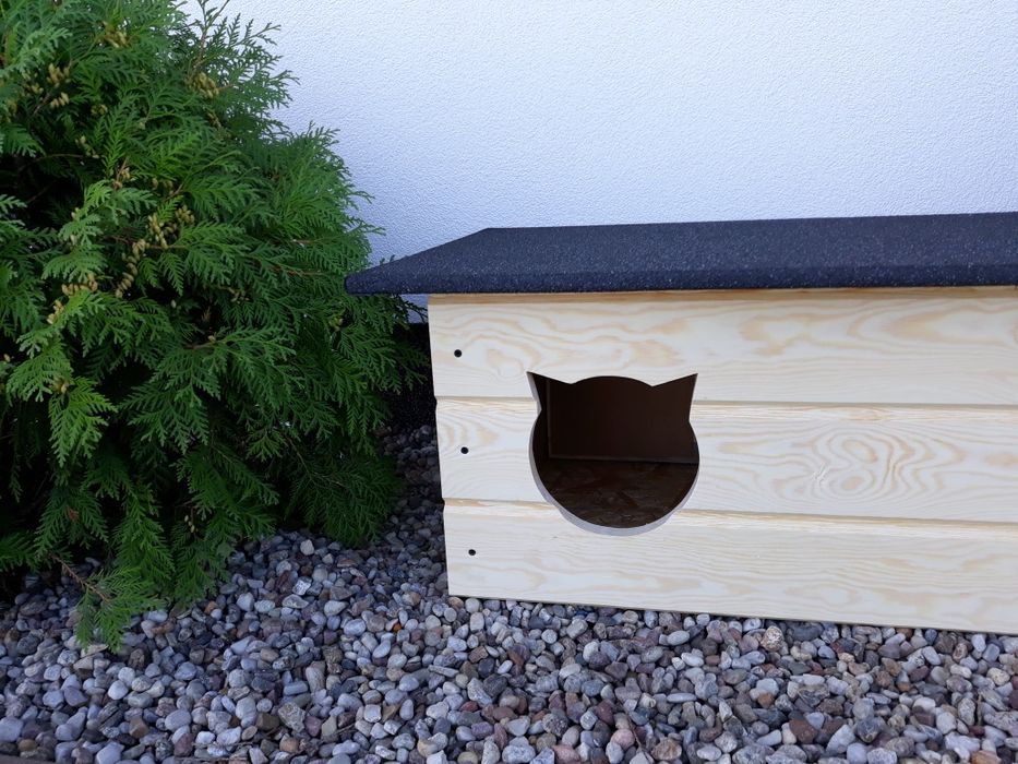 Buda dla kota z przedsionkiem, domek dla kota