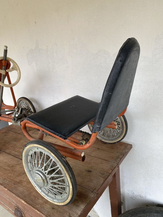 Carrinho pedais sobrinca